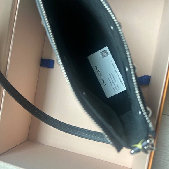 COPY - LIMITED Louis Vuitton x Takashi Murakami Pochette Accessoires Black Mult… - Picture 12 of 15